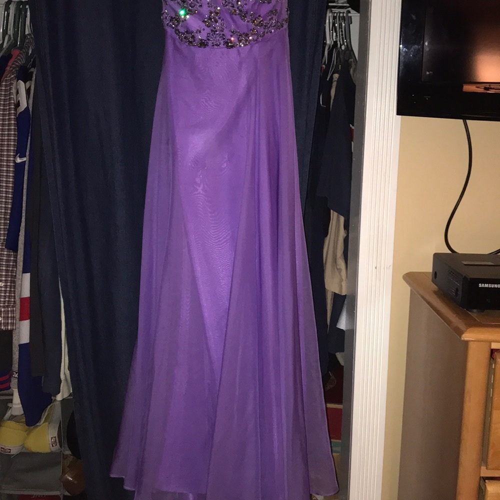 Prom Dress - Picture 3 of 3